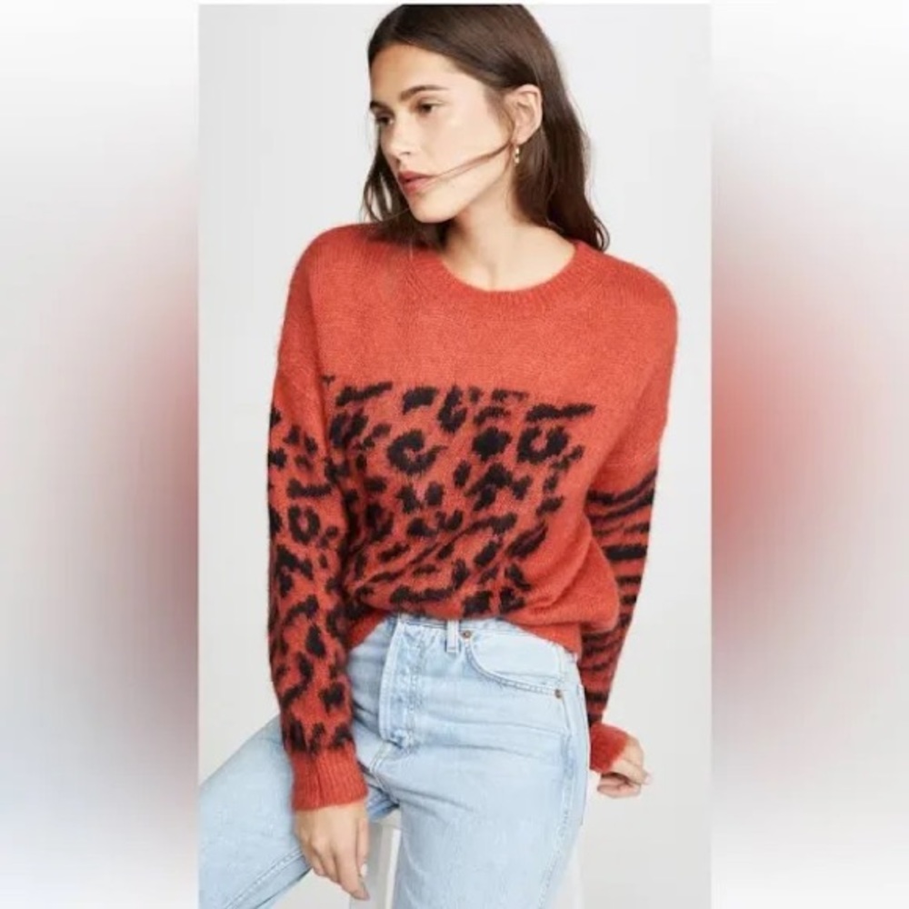 Essentiel Antwerp Sweaters - Tiboli Animal Pattern